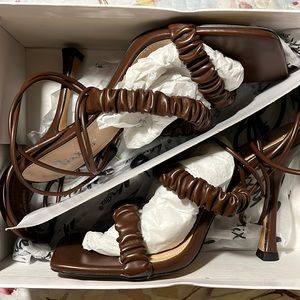 Mixx shuz Legacy brand Mocha Pu brown heels